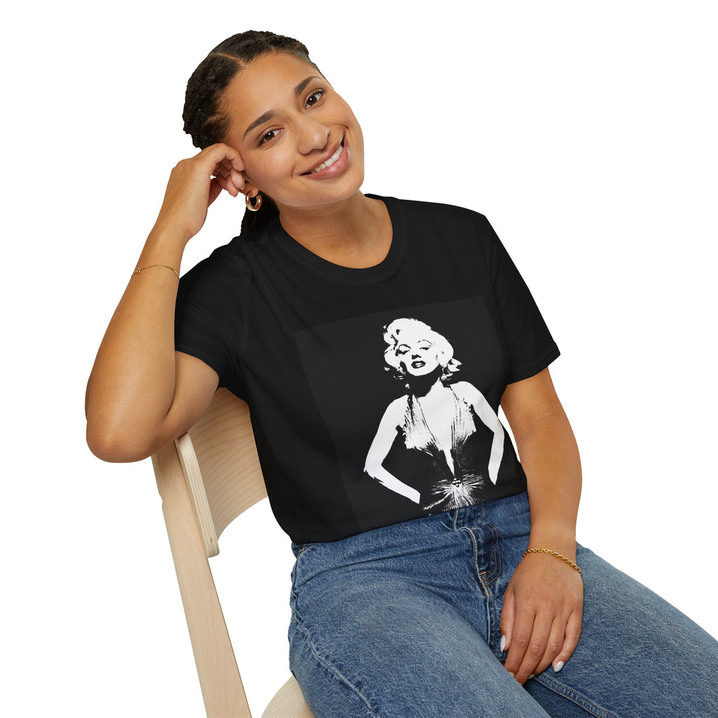 Timeless Icon – Marilyn Monroe Tribute Tee